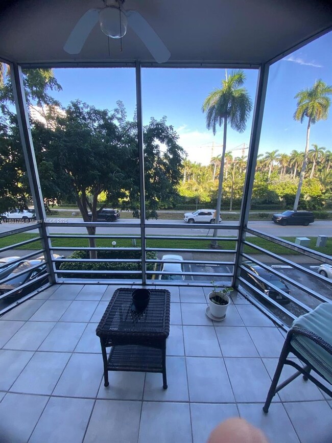 Fairways Riviera unit 329, Hallandale Beach, FL 33009 - photo 4