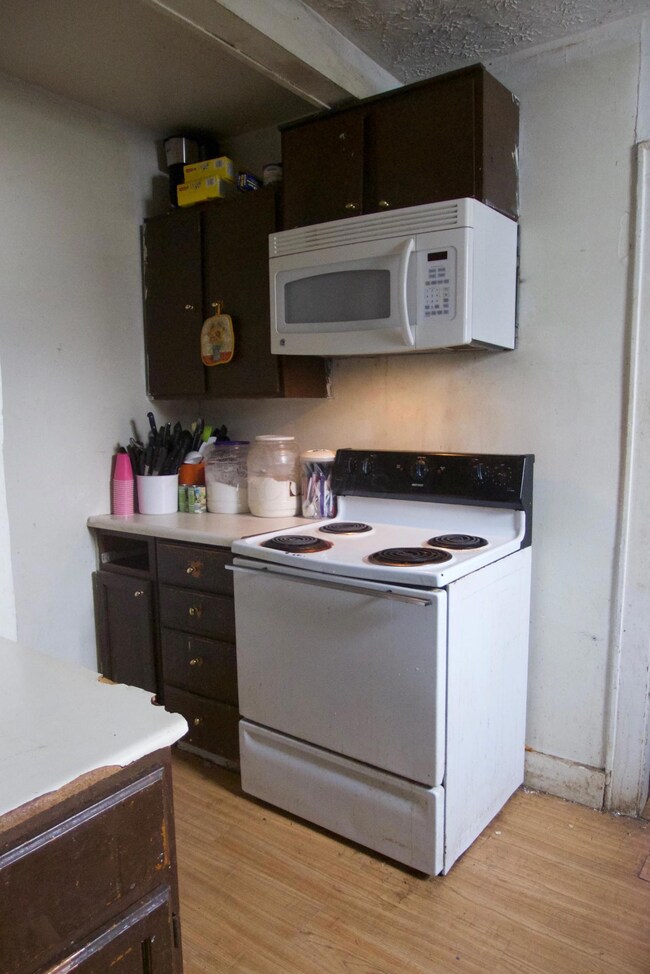 Kitchen 2