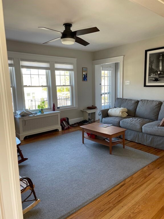 75 Windsor St unit 2, Arlington, MA 02474 - photo 2