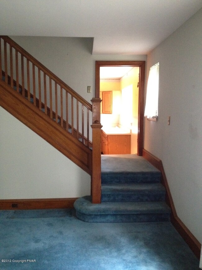 810 State Route 307, Spring Brook Township, PA 18444 - photo 5