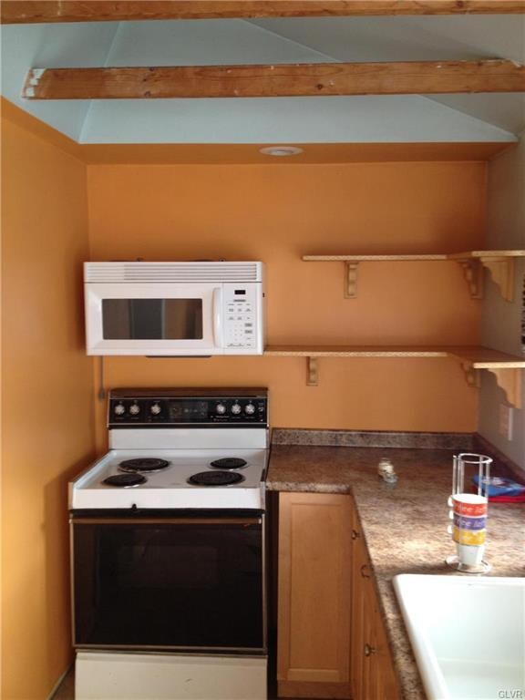 756 S 8th St, Allentown, PA 18103 - photo 7