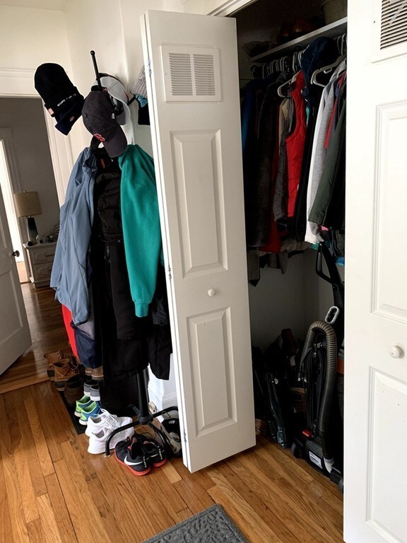 36 Hemlock St unit 1, Arlington, MA 02474 - photo 4