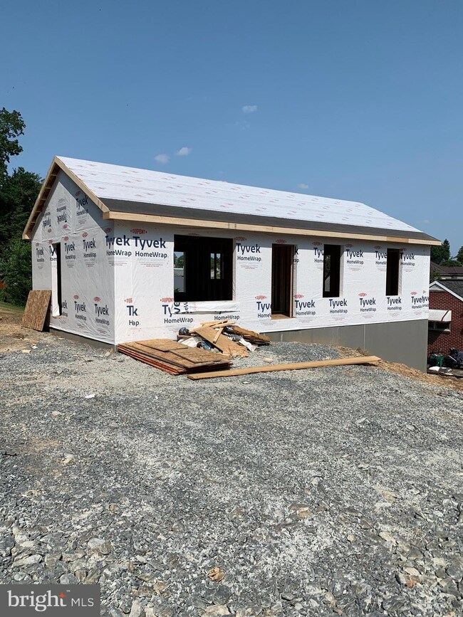 319 N 5th St, Columbia, PA 17512 - photo 4