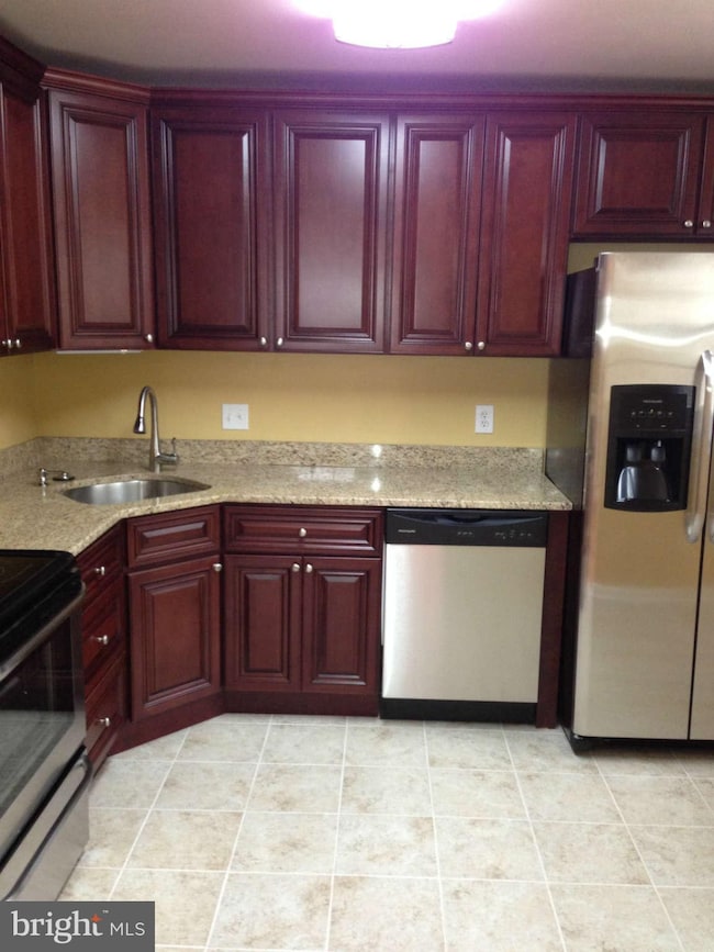 4418 Pickett Rd, Fairfax, VA 22032 - photo 3