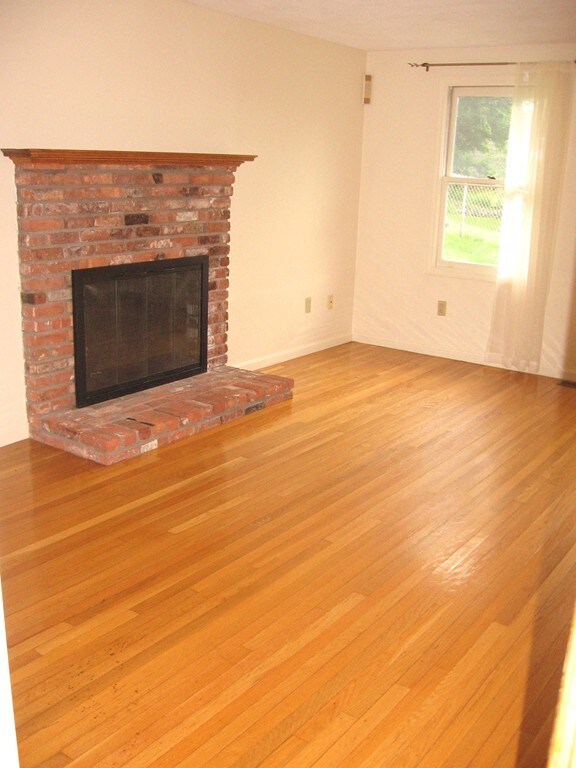 14 Kings Ct, Arlington, MA 02474 - photo 7