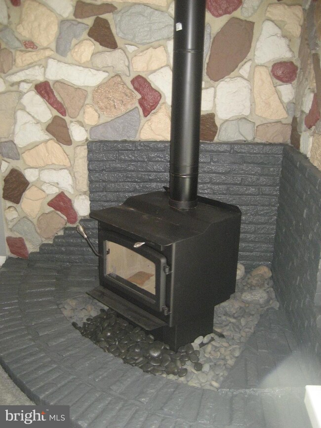 205 Cedarbridge Rd, Monroeville, NJ 08343 - photo 6