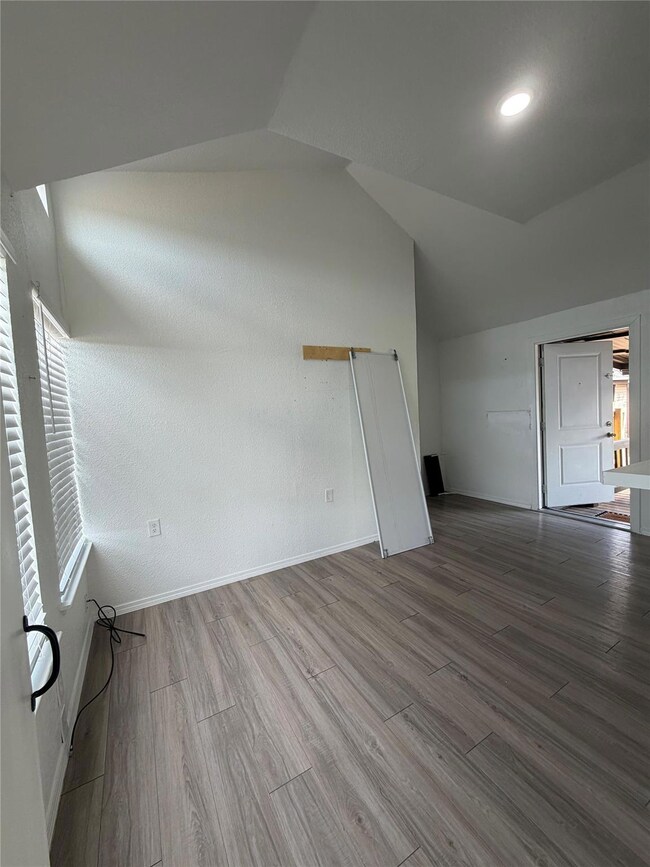 217 State Highway 21 W, Cedar Creek, TX 78612 - photo 6