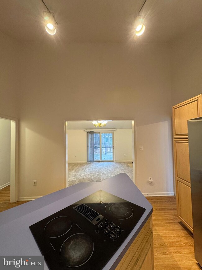 11832 Wollaston Cir, Swan Point, MD 20645 - photo 4