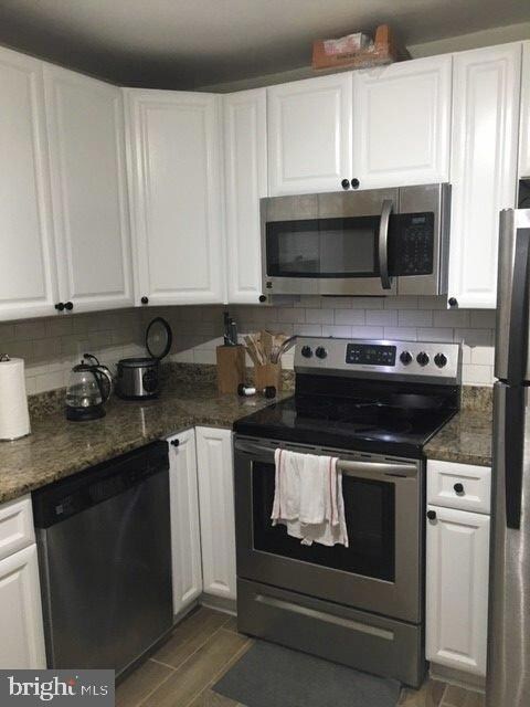 1788 Westwind Way unit 90, McLean, VA 22102 - photo 2