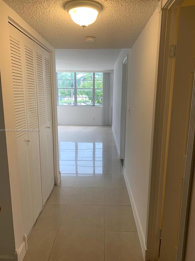 Crestview Towers unit 219, North Miami Beach, FL 33162 - photo 7