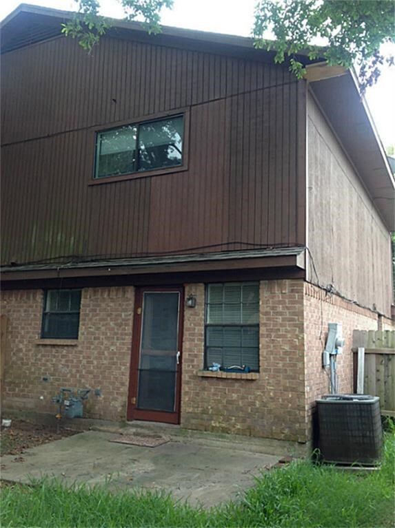 1105 Wilson Dr, Rosenberg, TX 77471 - photo 3