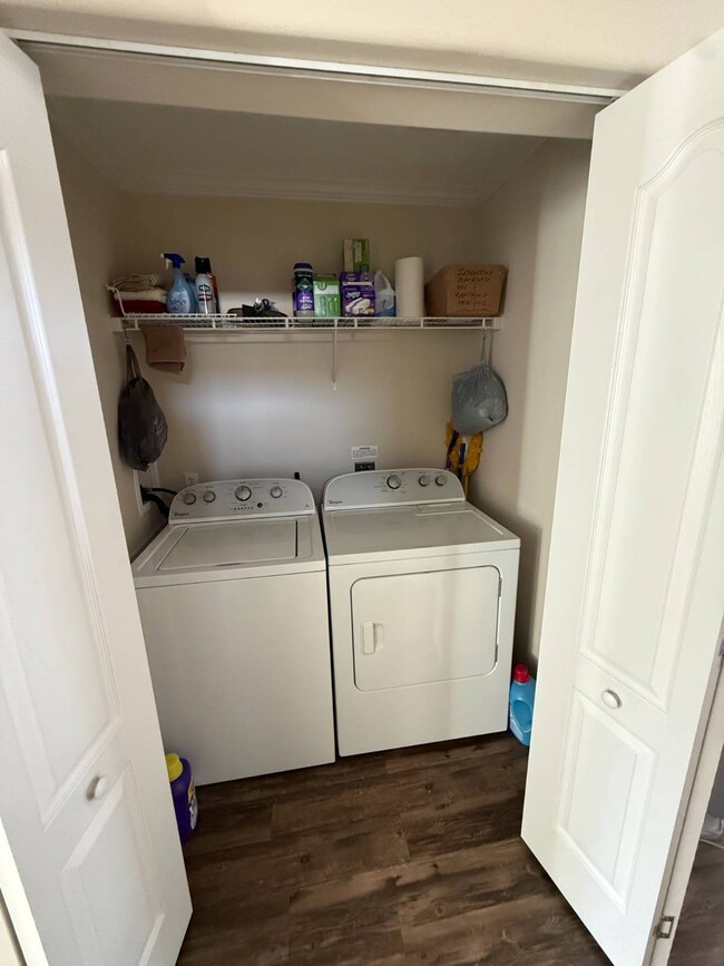 701 Aqui Esta Dr unit 105, Punta Gorda, FL 33950 - photo 7