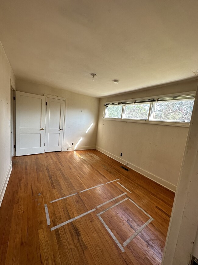 114 Charlotte Dr, Shelbyville, TN 37160 - photo 5