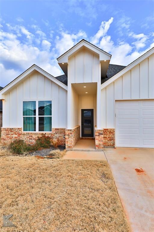 4618 Seals Ln, Abilene, TX 79606 - photo 2