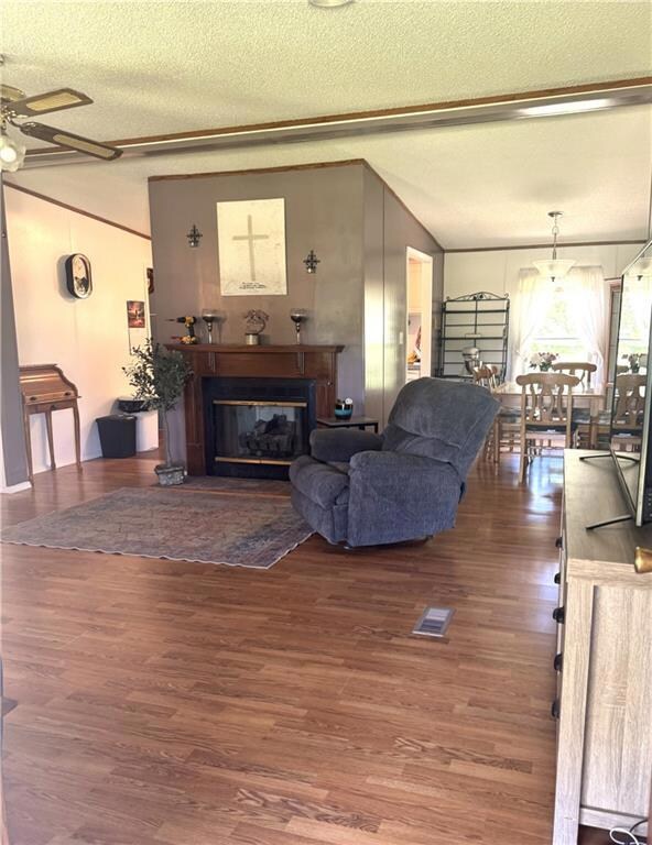 110 E 2nd St, Mound Valley, KS 67354 - photo 5