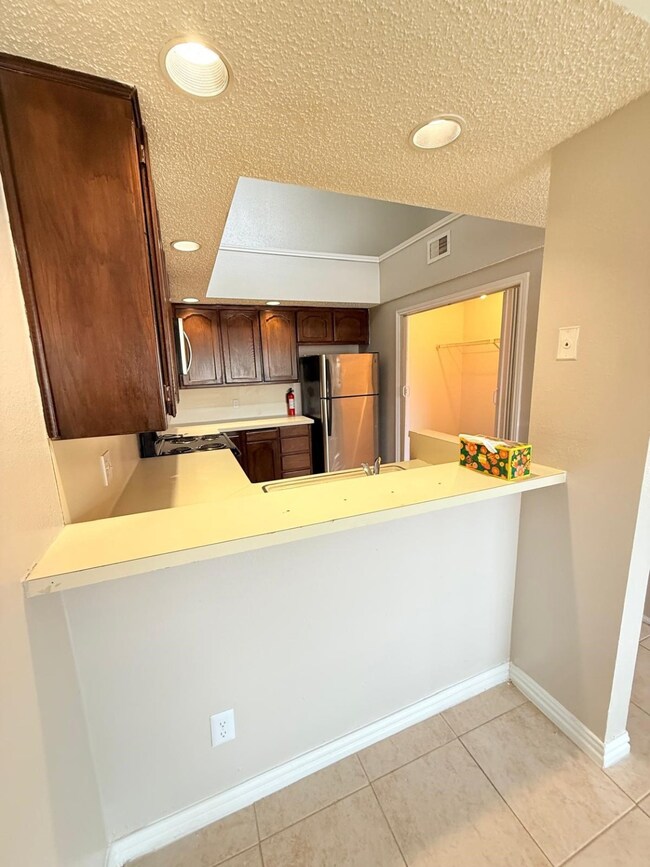 5916 Timbercrest Dr, Arlington, TX 76017 - photo 7