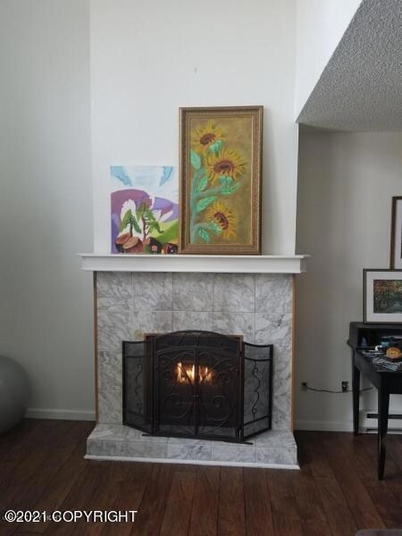 20180414023302810608000000-o