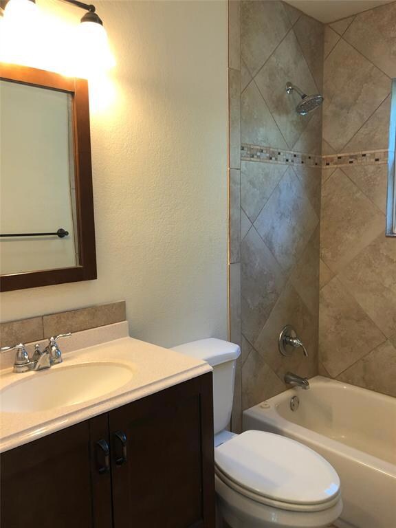 1210 N Rusk St, Weatherford, TX 76086 - photo 6