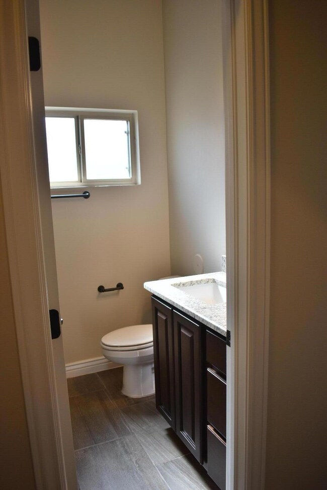 1180 Ware Place, El Paso, TX 79928 - photo 6