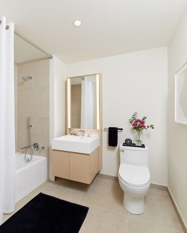 7 Dey unit 27B, New York, NY 10007 - photo 5