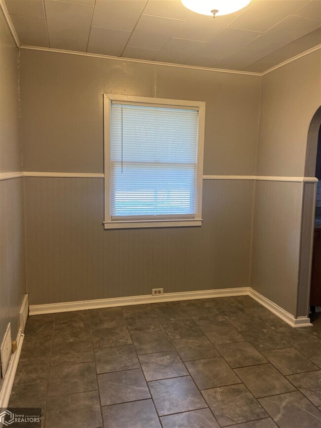 505 E Nishna Rd, Shenandoah, IA 51601 - photo 6