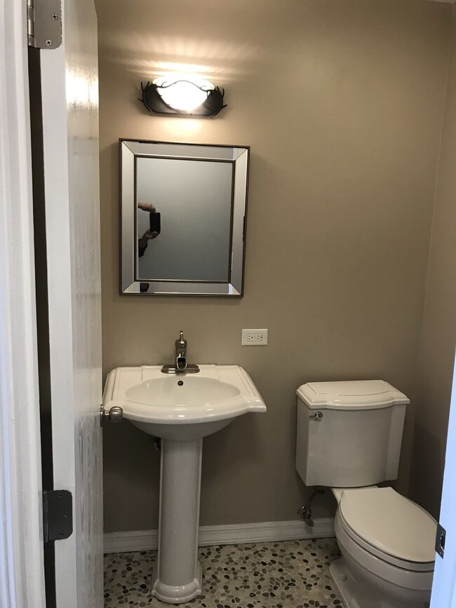 824 Oceola Dr, Algonquin, IL 60102 - photo 6