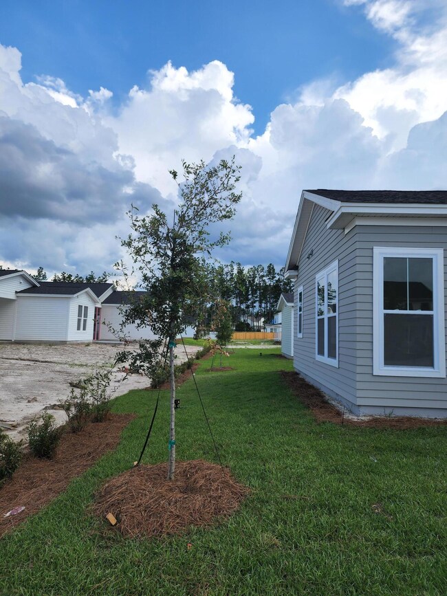 221 Clearblue Loop, Summerville, SC 29486 - photo 5