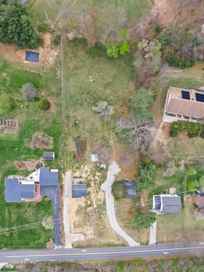 502 Mount Tabor Rd, Blacksburg, VA 24060 - photo 3