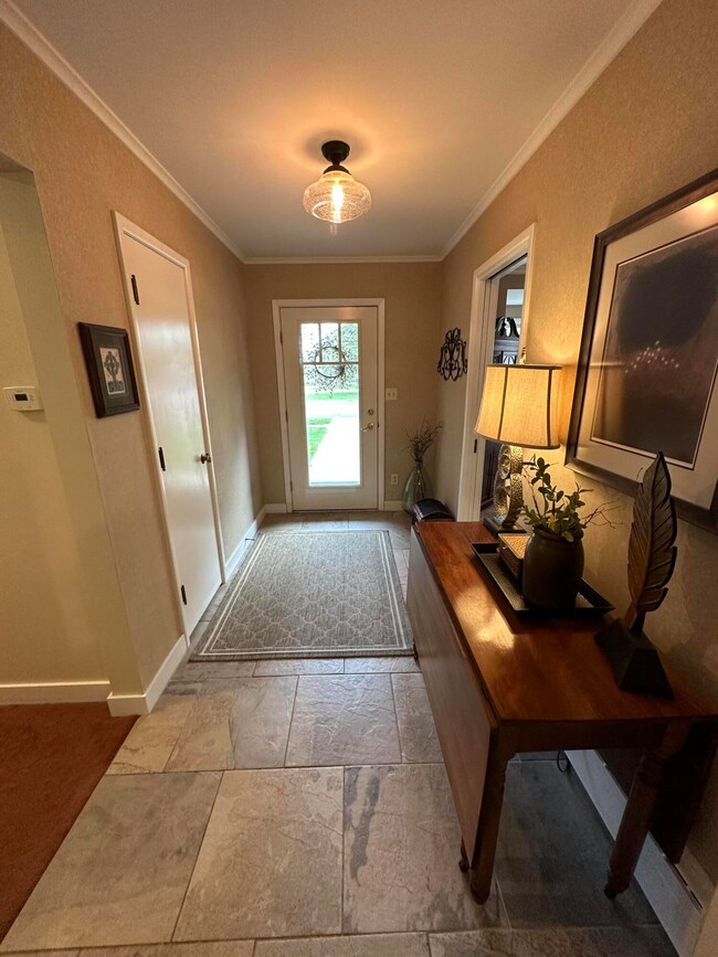 1001 Mitchell Blvd, Mitchell, SD 57301 - photo 3