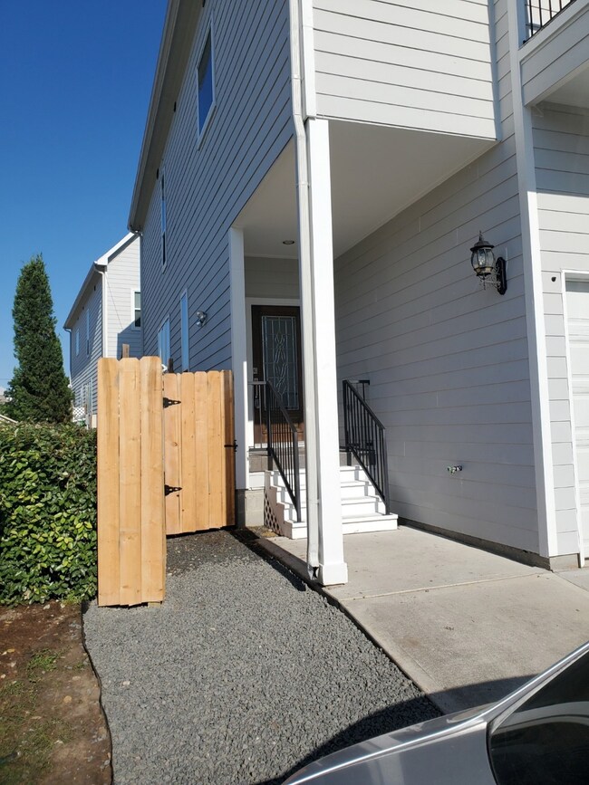 1816 Palmetto Landing Dr, Houston, TX 77009 - photo 6