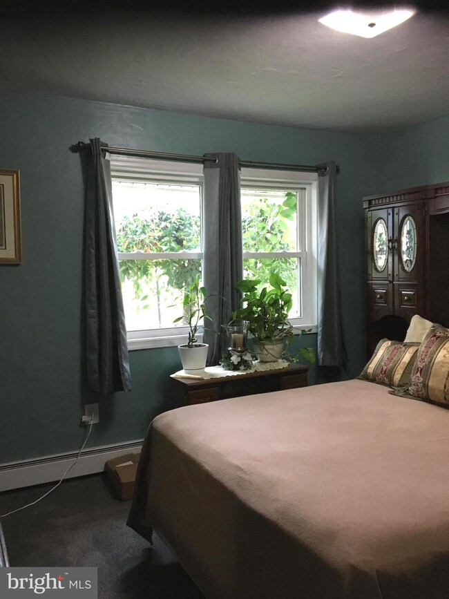 10 Redbrook Ln, Levittown, PA 19055 - photo 7