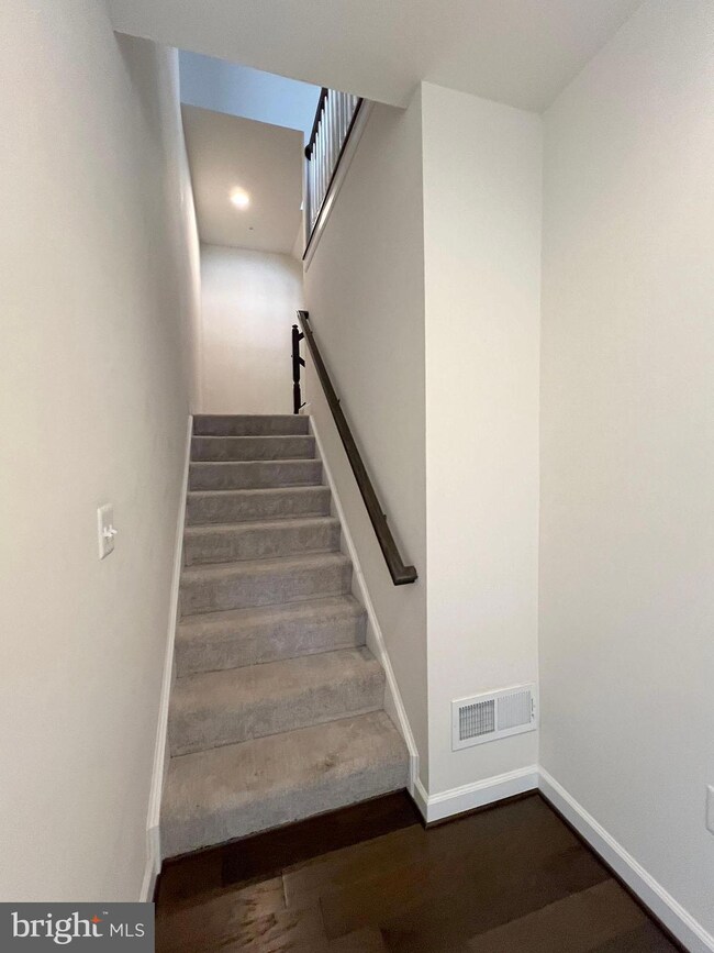 4 Enclave Ct, Annapolis, MD 21403 - photo 2