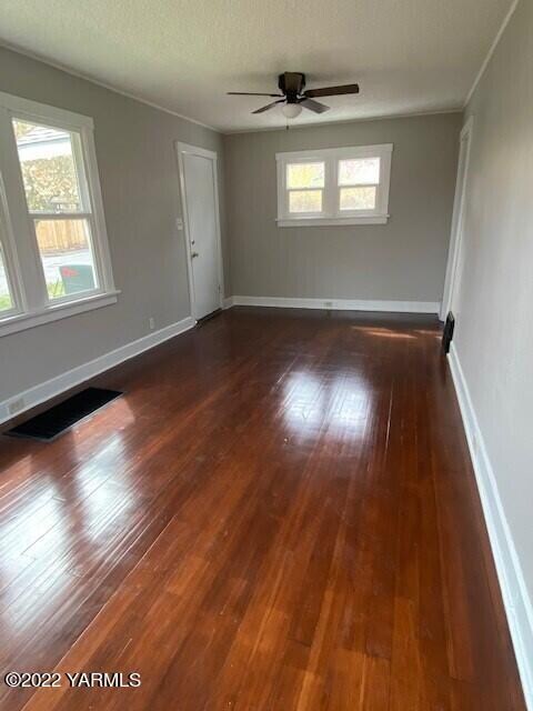 108 N 23rd Ave, Yakima, WA 98902 - photo 7