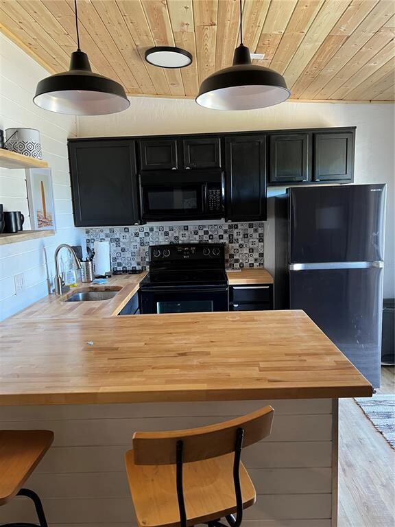 490 S Orlando Ave unit 20, Cocoa Beach, FL 32931 - photo 3