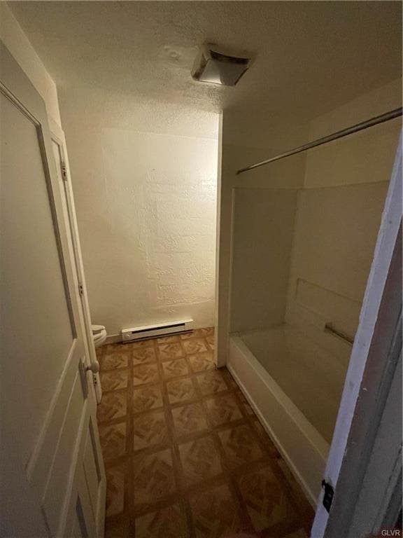 446 N 10th St unit 4, Allentown, PA 18102 - photo 3