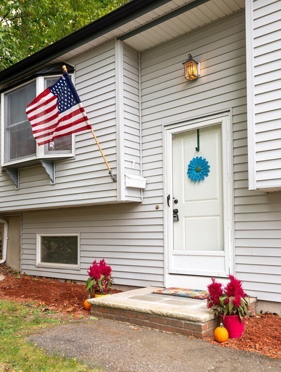 7 Mountain Terrace, Peabody, MA 01960 - photo 2