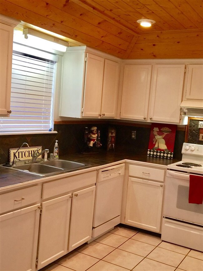 3209 Shawnee Trail, Alamogordo, NM 88310 - photo 6