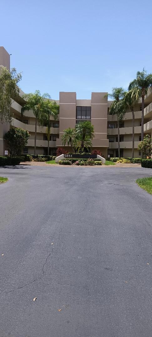 5851 Camino Del Sol unit 204, Boca Raton, FL 33433 - photo 3