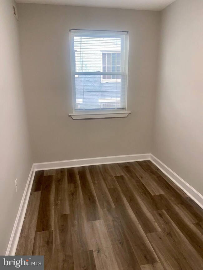 718 Brandywine St SE unit 202, Washington, DC 20032 - photo 5