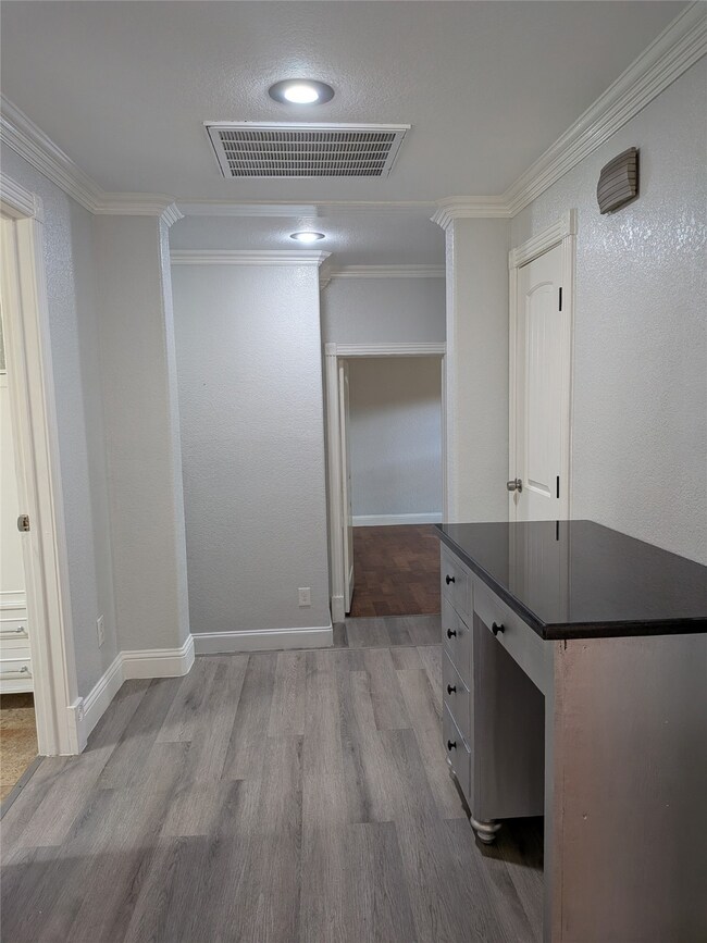 608 Holcomb Rd, Dallas, TX 75217 - photo 7