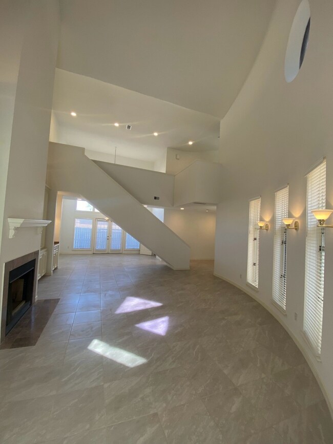 11852 Taylorcrest Rd, Houston, TX 77024 - photo 7