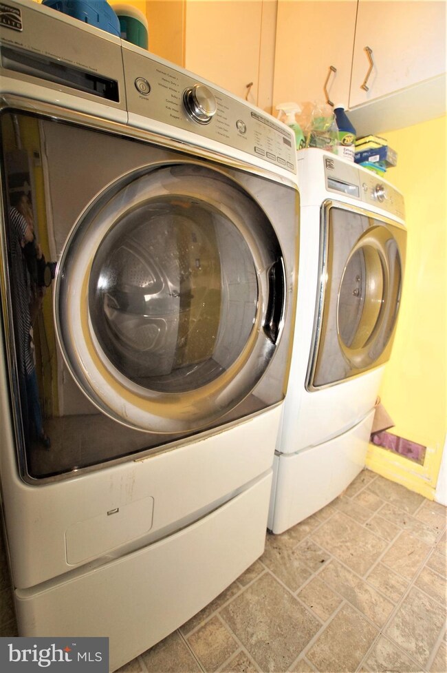 12511 Kemmerton Ln, Bowie, MD 20715 - photo 6