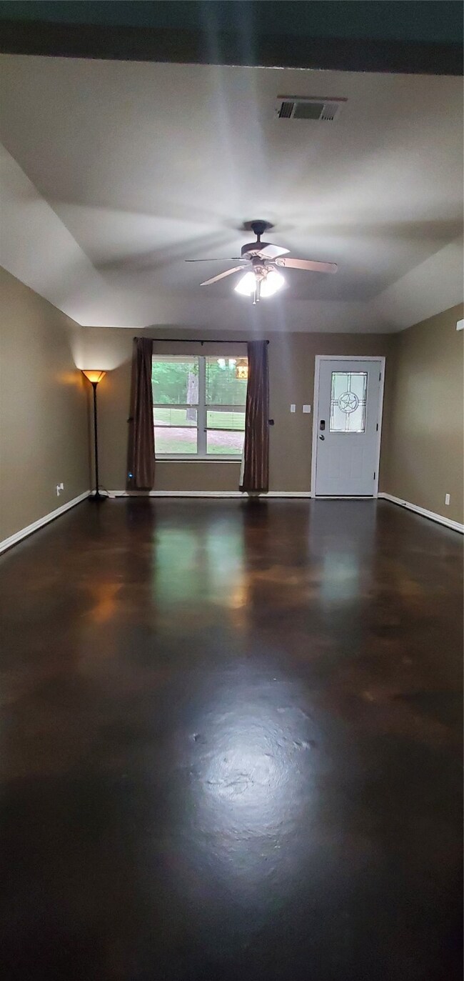 245 Ridgewood Dr, Magnolia, TX 77355 - photo 4