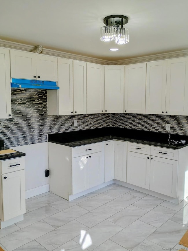 633 Wauregan Rd, Brooklyn, CT 06234 - photo 2