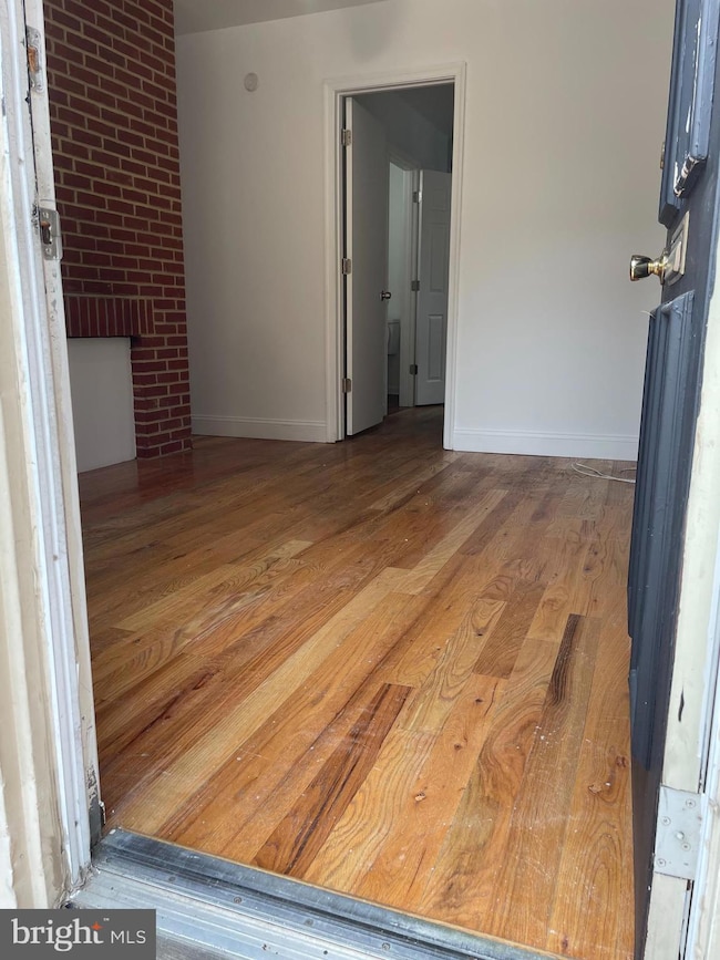 110 Scott St, Baltimore, MD 21201 - photo 2