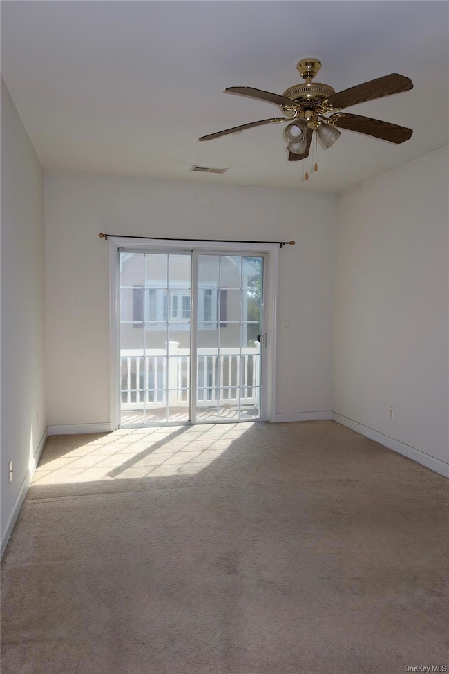 116 Kenneth Ct unit 116, Amityville, NY 11701 - photo 4