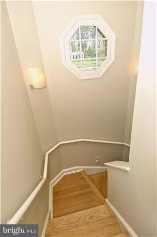 3216 Juniper Ln, Falls Church, VA 22044 - photo 5