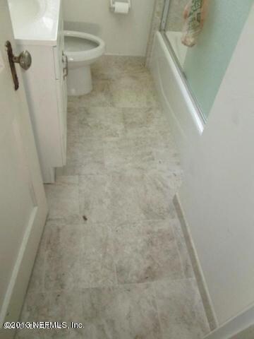 4727 Birkenhead Rd, Jacksonville, FL 32210 - photo 6