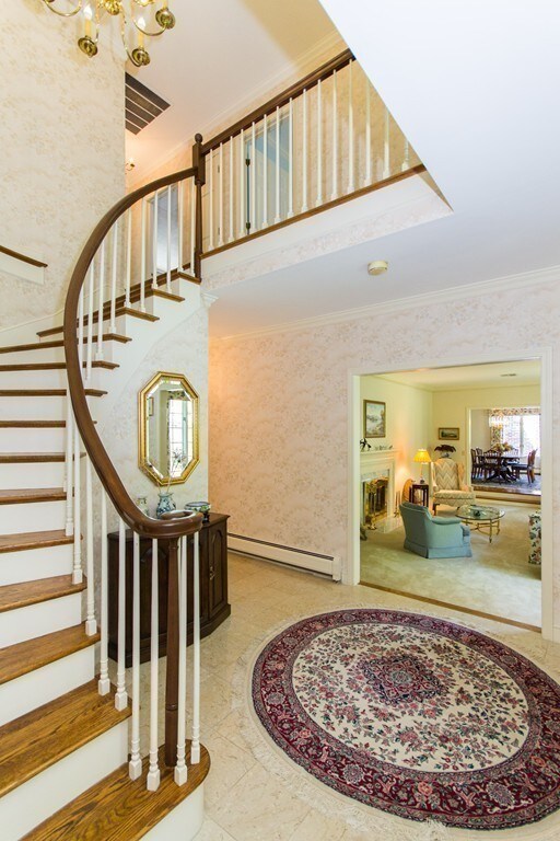 21 Chandler Cir, Weston, MA 02493 - photo 3