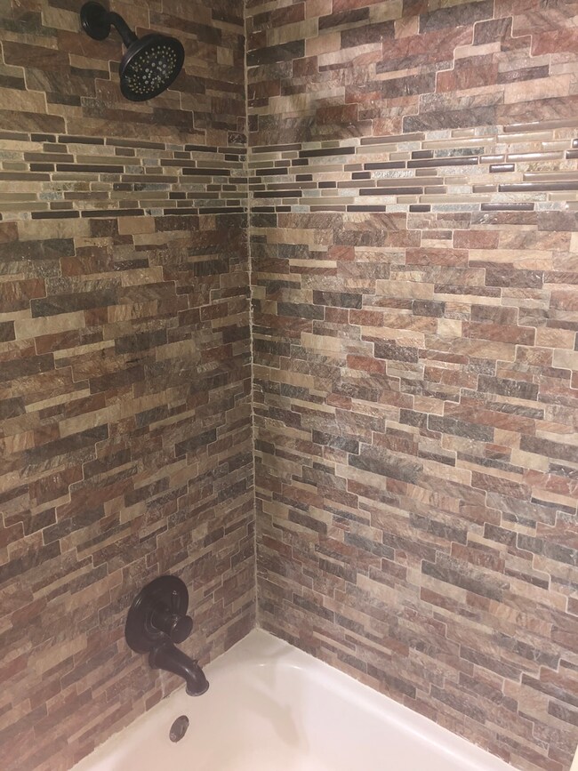 18441 Burnham Ave, Lansing, IL 60438 - photo 7